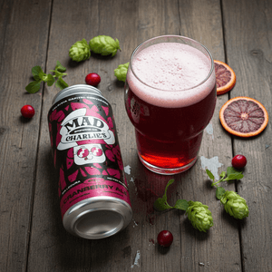Cerveza Mad Charlies Cranberry Ale Lata 473cc